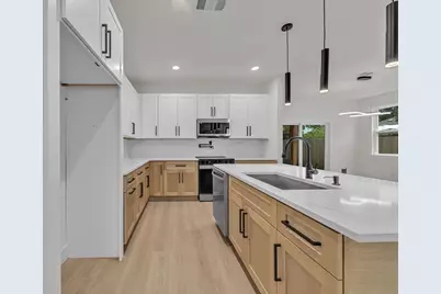 3639 Pueblo Street, Dallas, TX 75212 - Photo 5
