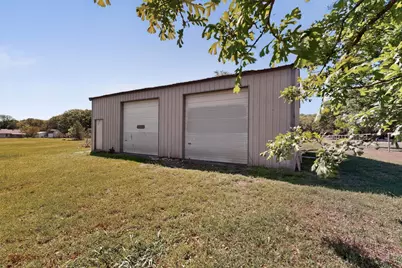 529 Morris Lane, Greenville, TX 75402 - Photo 37