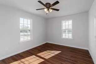 710 W Elm St, Celina, TX 75009 - Photo 11