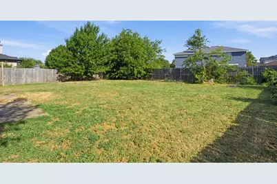 307 Meadow Ridge Drive, Burleson, TX 76028 - Photo 39