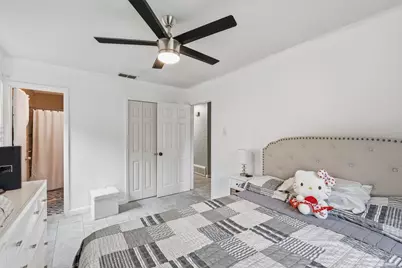 450 Price Drive, Lewisville, TX 75067 - Photo 17