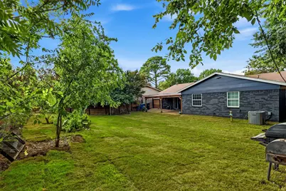 450 Price Drive, Lewisville, TX 75067 - Photo 21