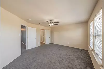 1758 Overlook Drive, Lancaster, TX 75146 - Photo 31