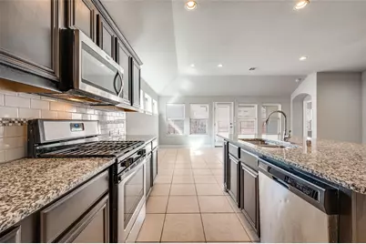 1033 Water Garden Circle, Little Elm, TX 75068 - Photo 15
