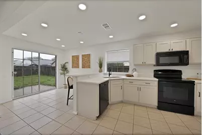7548 Meadow Creek Drive, Fort Worth, TX 76123 - Photo 9