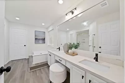 7548 Meadow Creek Drive, Fort Worth, TX 76123 - Photo 15
