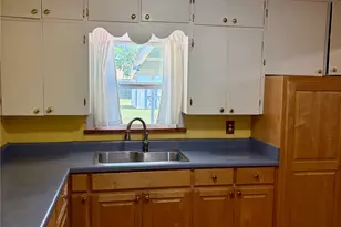 300 W Northern Ave, Saginaw, TX 76179 - Photo 21