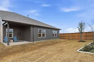 1124 Belhaven St, Granbury, TX 76048 - Photo 37