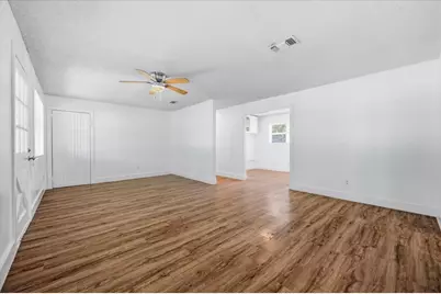 104 Parker Street, Italy, TX 76651 - Photo 5