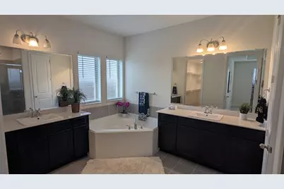 16284 Sage Crest Drive, Frisco, TX 75035 - Photo 17