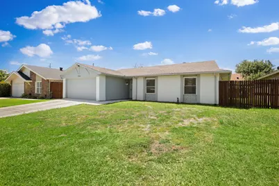 2314 Benbrook Drive, Carrollton, TX 75007 - Photo 3