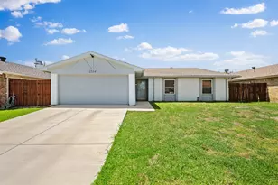 2314 Benbrook Dr, Carrollton, TX 75007 - Photo 1