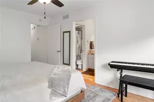 9801 Royal Ln, Dallas, TX 75231 - Photo 19