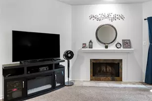 9801 Royal Ln, Dallas, TX 75231 - Photo 3