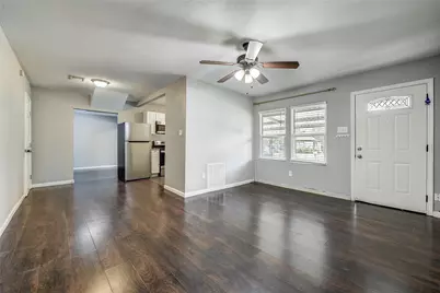 802 E Dallas Street, Mansfield, TX 76063 - Photo 23