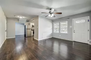 802 E Dallas St, Mansfield, TX 76063 - Photo 23