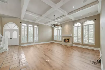 1201 Findlay Drive, Arlington, TX 76012 - Photo 5