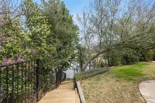 1201 Findlay Dr, Arlington, TX 76012 - Photo 25