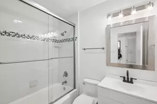 11128 Valleydale Dr, Dallas, TX 75230 - Photo 13