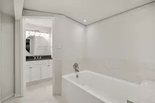 9740 Dartridge Dr, Dallas, TX 75238 - Photo 19