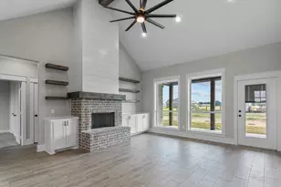 12316 Maplewood Dr, Lindale, TX 75771 - Photo 3