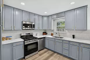 1207 College Oaks Dr, Arlington, TX 76010 - Photo 11