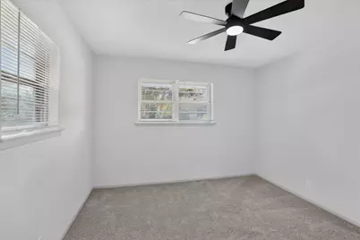 1207 College Oaks Drive, Arlington, TX 76010 - Photo 23