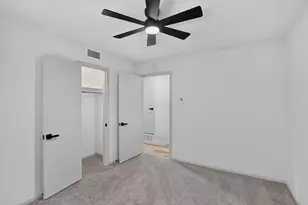 1207 College Oaks Dr, Arlington, TX 76010 - Photo 19