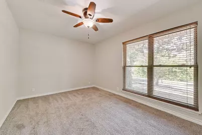 5700 N Ann Lane N, Fort Worth, TX 76140 - Photo 17