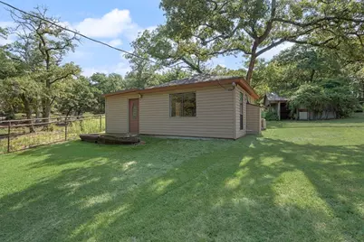 5700 N Ann Lane N, Fort Worth, TX 76140 - Photo 23