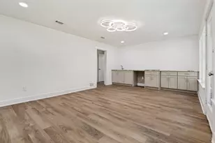 3512 Lake Pontchartrain Dr, Arlington, TX 76016 - Photo 13