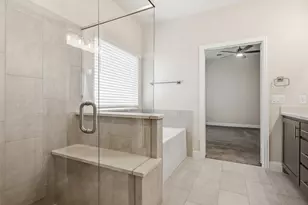 201 Sweetwater Dr, Commerce, TX 75428 - Photo 23