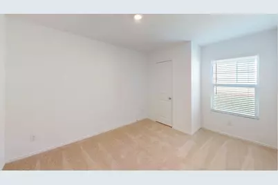 9757 Platteview Road, Fort Worth, TX 76179 - Photo 7