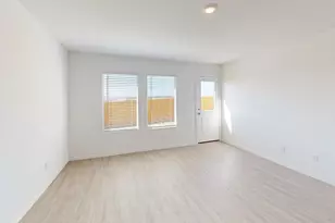 9757 Platteview Rd, Fort Worth, TX 76179 - Photo 13