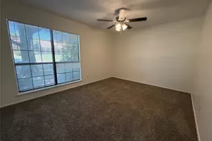 1362 Southridge Dr, Lancaster, TX 75146 - Photo 21