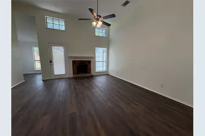 1362 Southridge Drive, Lancaster, TX 75146 - Photo 5