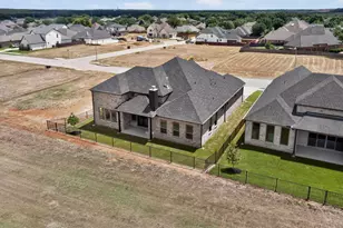 977 Bandon Dunes Dr, Fort Worth, TX 76028 - Photo 35