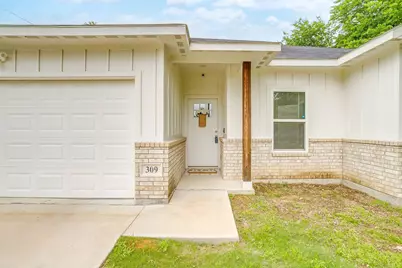 309 Francis Street, Hillsboro, TX 76645 - Photo 3