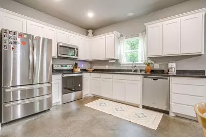 309 Francis Street, Hillsboro, TX 76645 - Photo 11
