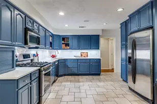 4159 Clover Ln, Dallas, TX 75220 - Photo 9