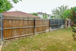 1068 Silver Spur Ln, Fort Worth, TX 76179 - Photo 29