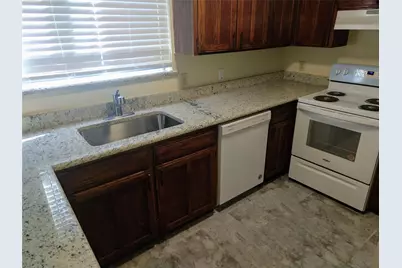 2110 Valleywood Drive, Arlington, TX 76013 - Photo 3