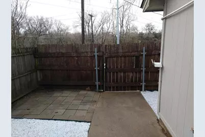 2110 Valleywood Drive, Arlington, TX 76013 - Photo 15