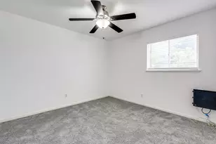 1300 Pioneer Ln, Plano, TX 75023 - Photo 19