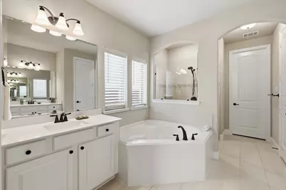 8205 Plumbago Way, Dallas, TX 75252 - Photo 19