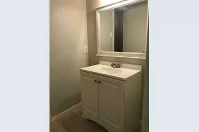 902 Bradfield Drive, Garland, TX 75042 - Photo 7