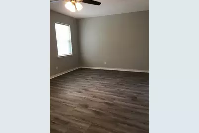 902 Bradfield Drive, Garland, TX 75042 - Photo 5