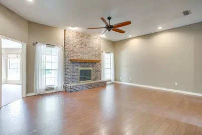 425 Hillside Drive, Aledo, TX 76008 - Photo 9