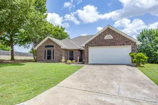 425 Hillside Dr, Aledo, TX 76008 - Photo 3