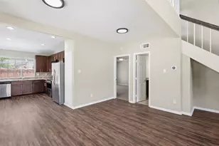 608 Fiesta Cir, Irving, TX 75063 - Photo 9